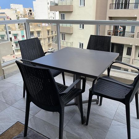 Modern Finished Apartment With Natural Light St. Paul's Bay Exteriör bild